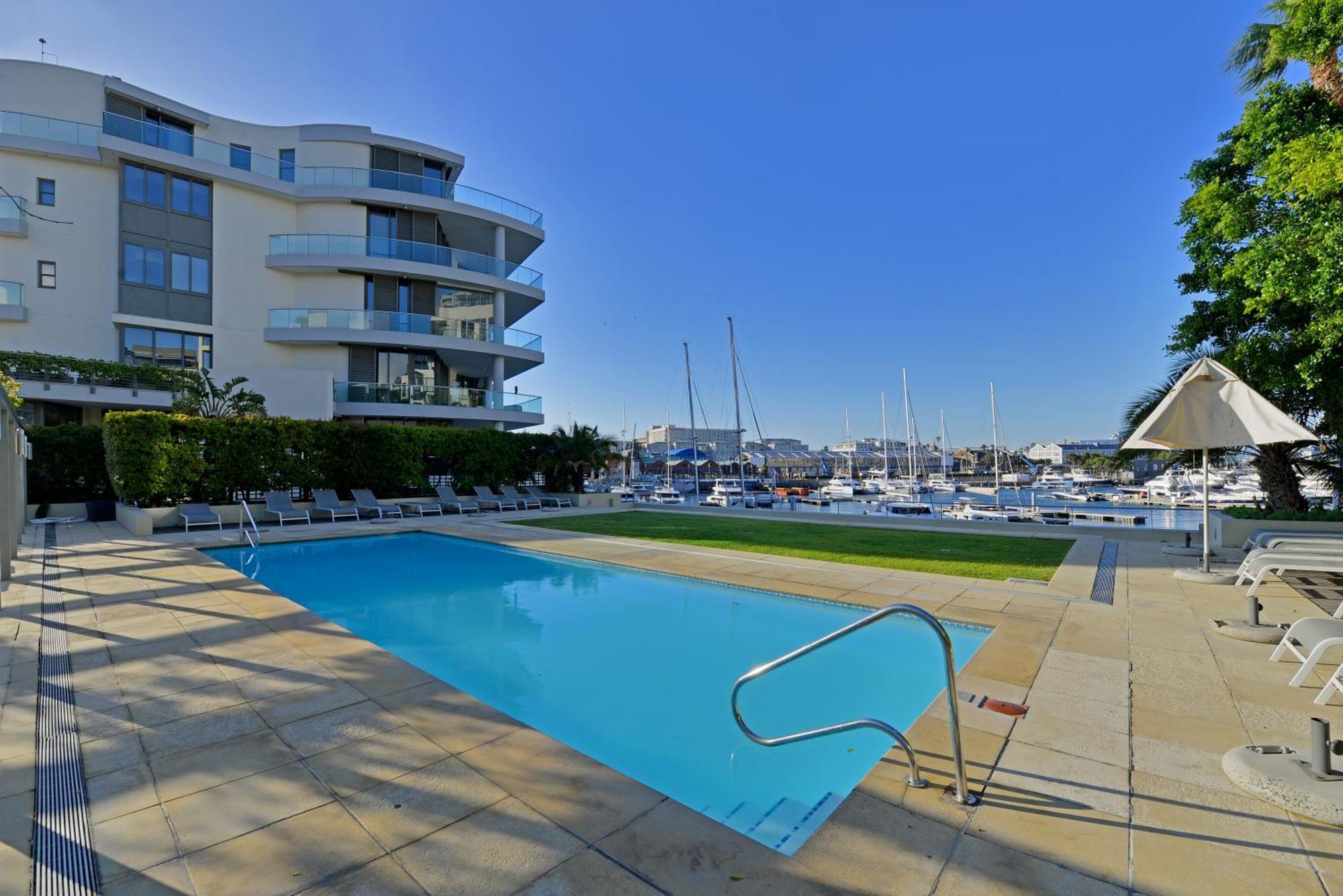Marina 107 Apartment Cape Town Exterior photo